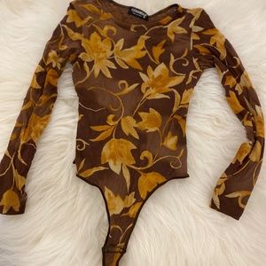 Beautiful bodysuit made in Italy - M